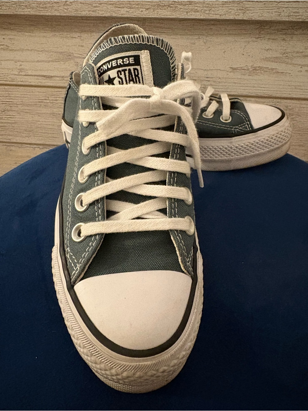 Converse Low Top Sneakers in Teal and White